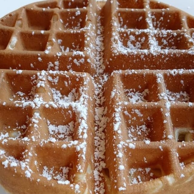 Banana Nutella Waffle.